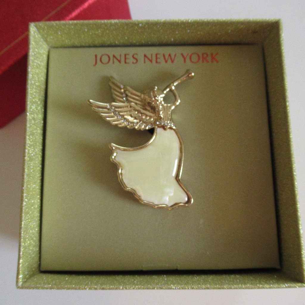 Jones New York Holiday Angel Brooch 15$